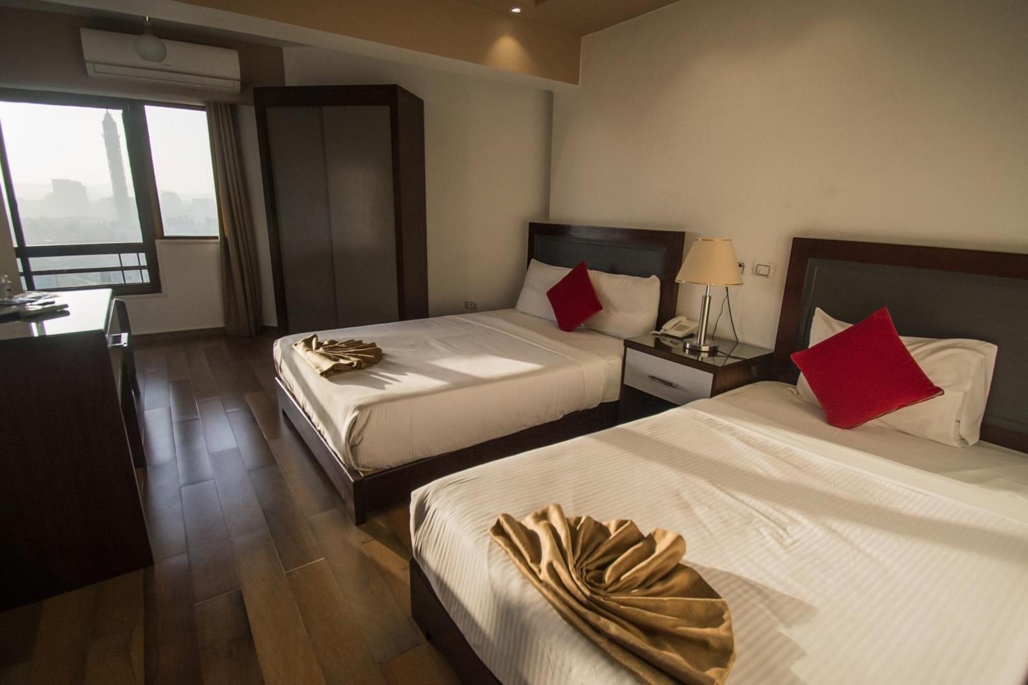 Nile Guardian Hotel Giza Екстериор снимка